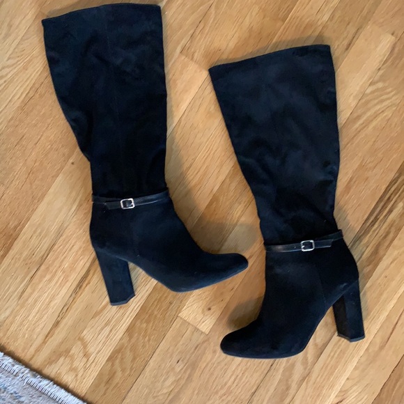 Black Heeled Knee High Boots - Picture 1 of 8